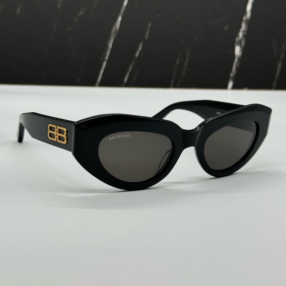NEW BB0236S 001 BALENCIAGA BLACK WOMEN CAT EYE BALENCIAGA SUNGLASSES